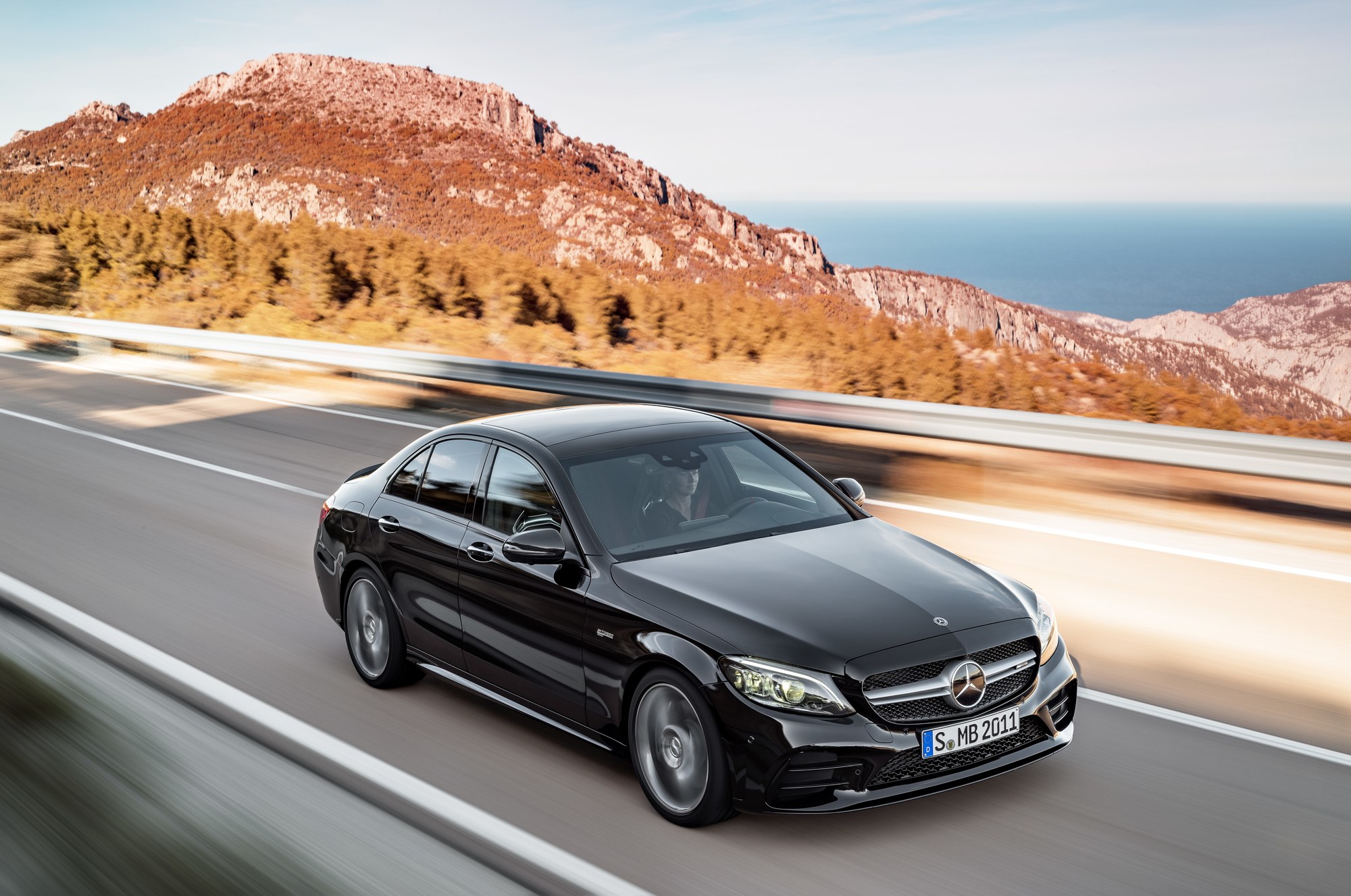 Mercedes-Benz C-Class C200 Exterior